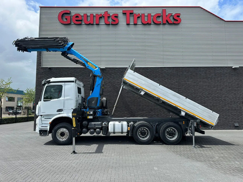 Auto s hydraulickou rukou Mercedes-Benz Arocs 3351 963-2-E 6X4 KIPPER / TIPPER + PALFINGER PK30.002 TEC7 KRAAN / KRAN / CRANE / GRUA: obrázek 10 Auto s hydraulickou rukou Mercedes-Benz Arocs 3351 963-2-E 6X4 KIPPER / TIPPER + PALFINGER PK30.002 TEC7 KRAAN / KRAN / CRANE / GRUA: obrázek 10