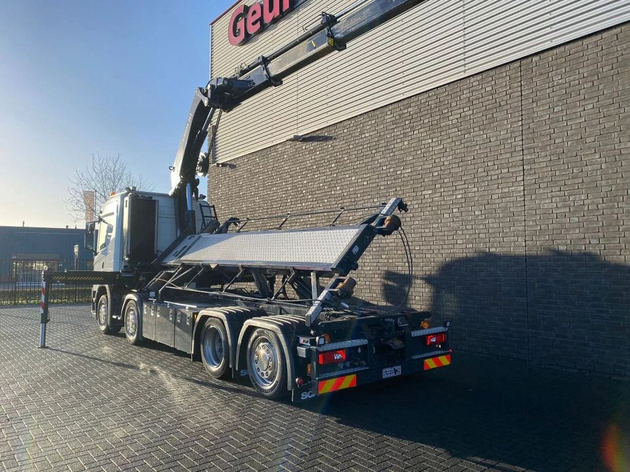 Scania G500 NGS 8X2 MET 3 ZIJDIGE KABELSYSTEEM + HIAB 3 - Hákový nosič kontejnerů, Auto s hydraulickou rukou: obrázek 5 Scania G500 NGS 8X2 MET 3 ZIJDIGE KABELSYSTEEM + HIAB 3 - Hákový nosič kontejnerů, Auto s hydraulickou rukou: obrázek 5