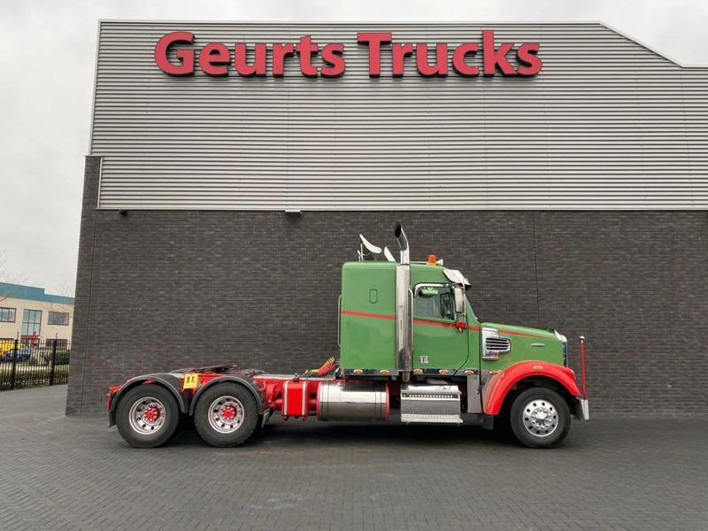 Freightliner CORONADA 6X4 EURO 6 TREKKER/TRACTOR/SATTELZUGMASCHINE/SHOWTRUCK - Tahač: obrázek 4 Freightliner CORONADA 6X4 EURO 6 TREKKER/TRACTOR/SATTELZUGMASCHINE/SHOWTRUCK - Tahač: obrázek 4