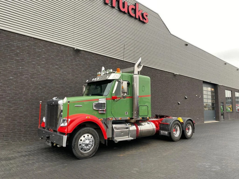 Freightliner CORONADA 6X4 EURO 6 TREKKER/TRACTOR/SATTELZUGMASCHINE/SHOWTRUCK - Tahač: obrázek 2 Freightliner CORONADA 6X4 EURO 6 TREKKER/TRACTOR/SATTELZUGMASCHINE/SHOWTRUCK - Tahač: obrázek 2