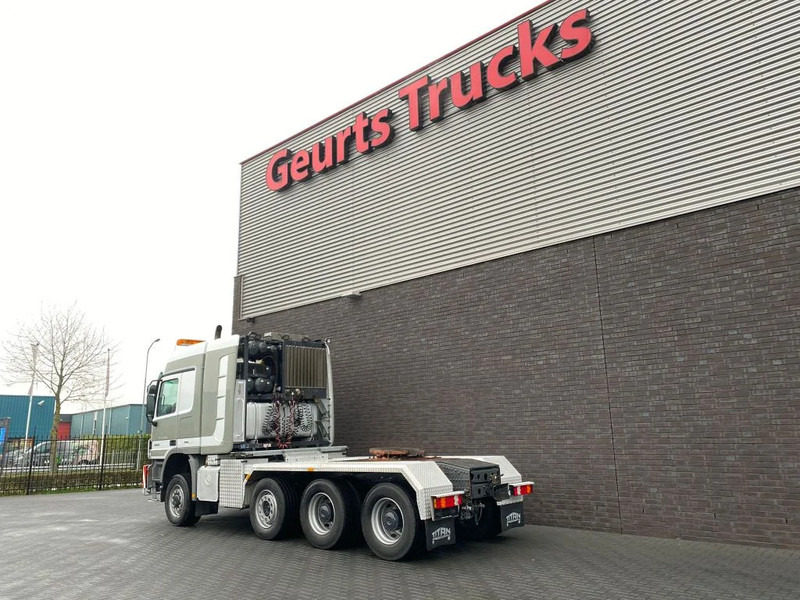 Mercedes-Benz Actros 4360 V8 8X6 V8 SLT TITAN HEAVY DUTY TRACTOR 250 TON - Tahač: obrázek 3 Mercedes-Benz Actros 4360 V8 8X6 V8 SLT TITAN HEAVY DUTY TRACTOR 250 TON - Tahač: obrázek 3