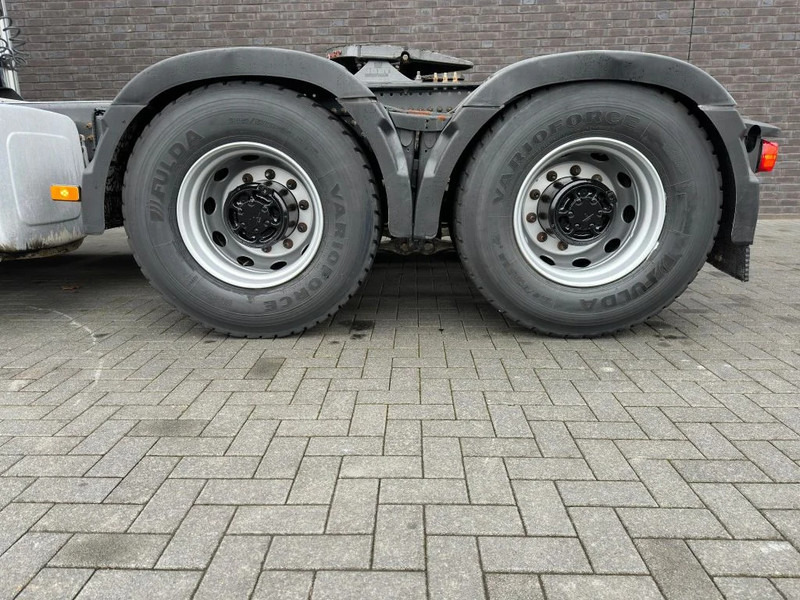 Tahač Volvo FH 460 6X4 TREKKER/TRACTOR/SZM EURO 6 HYDRAULIC: obrázek 10 Tahač Volvo FH 460 6X4 TREKKER/TRACTOR/SZM EURO 6 HYDRAULIC: obrázek 10
