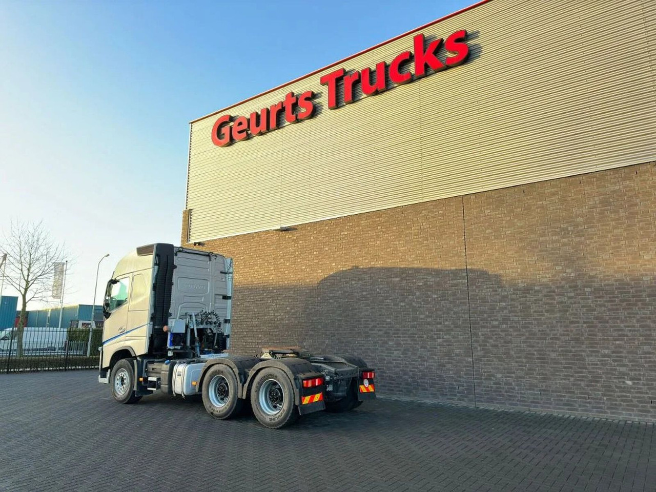Volvo FH 460 6X4 TREKKER/TRACTOR/SZM EURO 6 HYDRAULIC - Tahač: obrázek 3 Volvo FH 460 6X4 TREKKER/TRACTOR/SZM EURO 6 HYDRAULIC - Tahač: obrázek 3