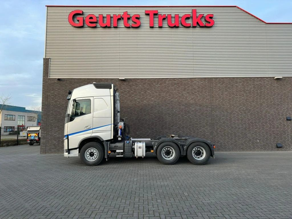 Volvo FH 460 6X4 TREKKER/TRACTOR/SZM EURO 6 HYDRAULIC - Tahač: obrázek 1 Volvo FH 460 6X4 TREKKER/TRACTOR/SZM EURO 6 HYDRAULIC - Tahač: obrázek 1