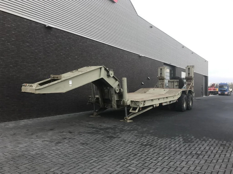 Trabosa 2 AXEL HEAVY DUTY LOWLOADER TANK TRANSPORT - Podvalníkový návěs: obrázek 2 Trabosa 2 AXEL HEAVY DUTY LOWLOADER TANK TRANSPORT - Podvalníkový návěs: obrázek 2
