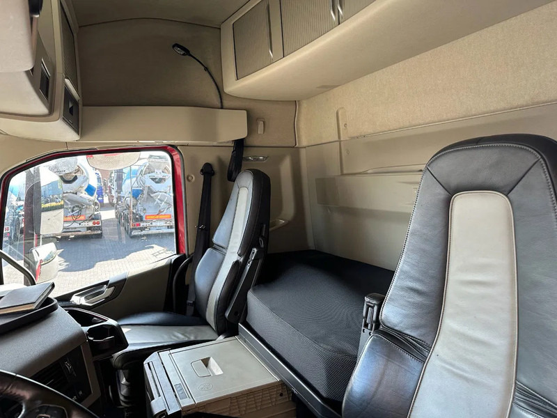Auto s hydraulickou rukou Volvo FH 500 6X2 TREKKER / SATTELZUG/TRACTOR UNIT/ CAMION MET PALFINGER PK53002 SH KRAAN / KRAN / CRANE / GRUA: obrázek 19