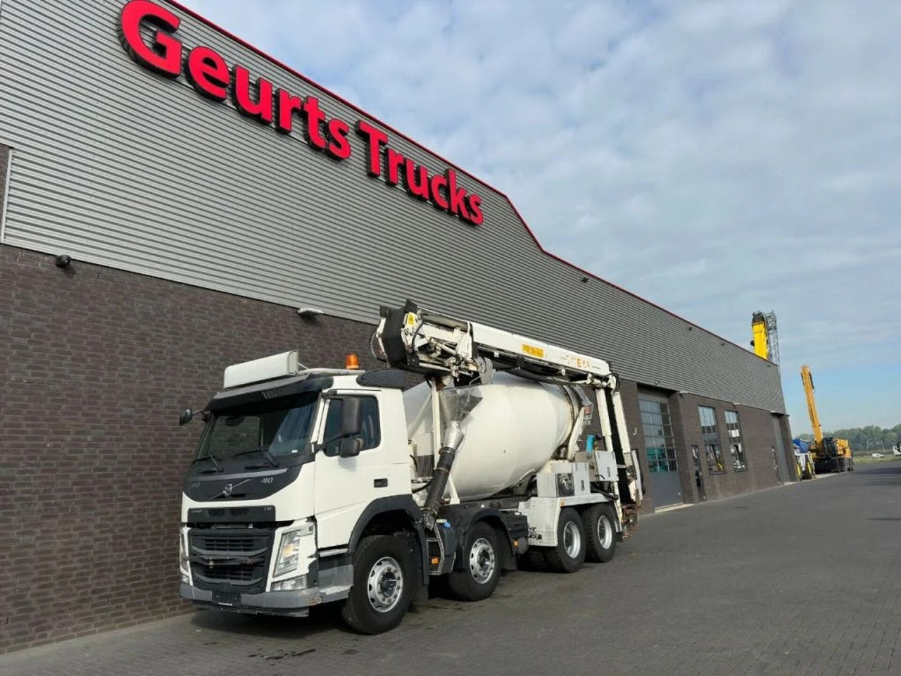 Volvo FM 410 8X4 + STETTER 9 M3 MIXER/MISCHER + THEAM - Autodomíchávač: obrázek 2 Volvo FM 410 8X4 + STETTER 9 M3 MIXER/MISCHER + THEAM - Autodomíchávač: obrázek 2