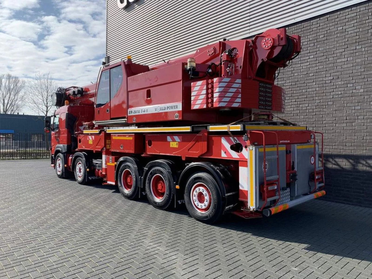 Volvo FM 460 ERKIN WORLD POWER ER 2070 T-4.1 CRANE/KRA - Auto s hydraulickou rukou: obrázek 3 Volvo FM 460 ERKIN WORLD POWER ER 2070 T-4.1 CRANE/KRA - Auto s hydraulickou rukou: obrázek 3