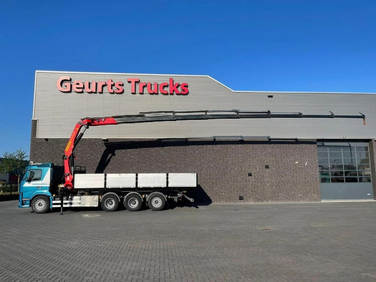Volvo FM 500 8X4 TRIDEM + PALFINGER PK 27001-EH G KRAA - Auto s hydraulickou rukou: obrázek 1 Volvo FM 500 8X4 TRIDEM + PALFINGER PK 27001-EH G KRAA - Auto s hydraulickou rukou: obrázek 1
