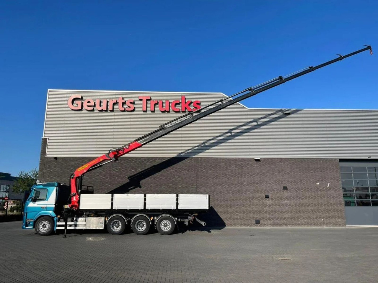 Volvo FM 500 8X4 TRIDEM + PALFINGER PK 27001-EH G KRAA - Auto s hydraulickou rukou: obrázek 3 Volvo FM 500 8X4 TRIDEM + PALFINGER PK 27001-EH G KRAA - Auto s hydraulickou rukou: obrázek 3