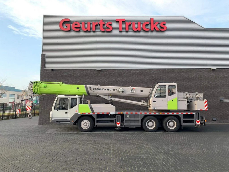 Zoomlion QY25V51.5 25 TONS CRANE/KRAN/GRUA/KRAAN - Univerzální autojeřáb: obrázek 1 Zoomlion QY25V51.5 25 TONS CRANE/KRAN/GRUA/KRAAN - Univerzální autojeřáb: obrázek 1