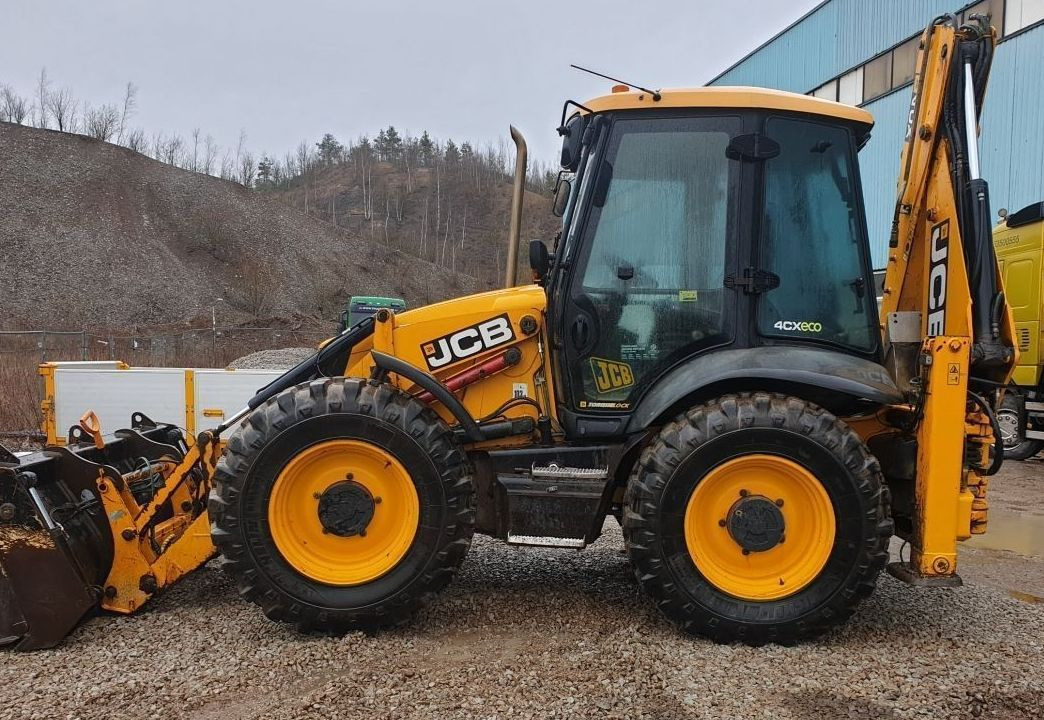 JCB 4CX - Rýpadlo-nakladač: obrázek 4 JCB 4CX - Rýpadlo-nakladač: obrázek 4