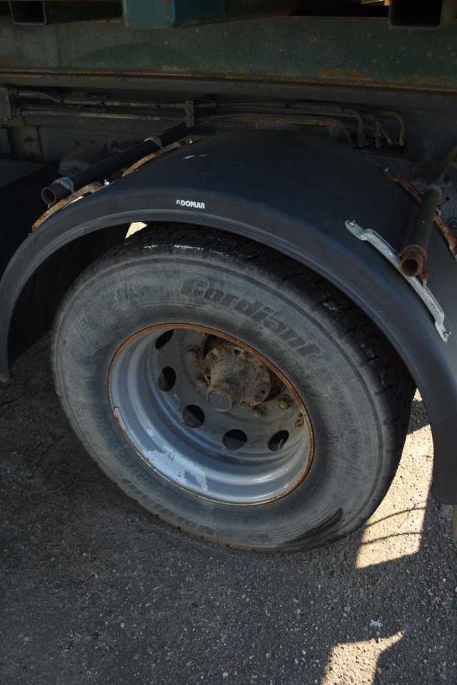 SCANIA P94 220 - Sklápěč: obrázek 2 SCANIA P94 220 - Sklápěč: obrázek 2