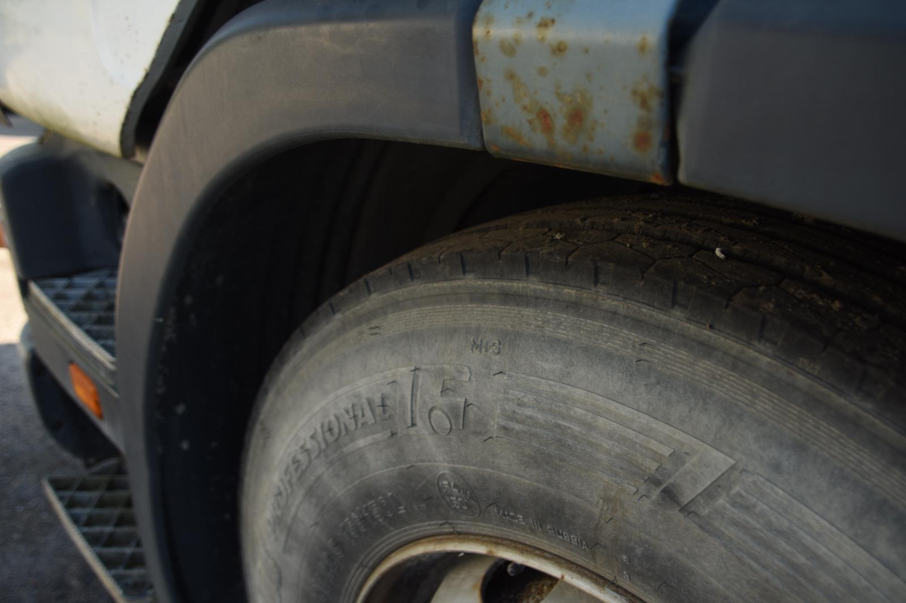 SCANIA P94 220 - Sklápěč: obrázek 5 SCANIA P94 220 - Sklápěč: obrázek 5