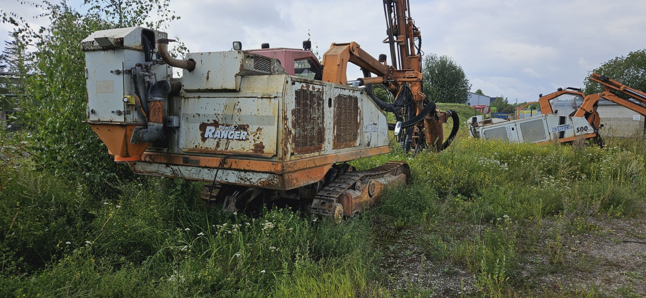 TAMROCK Ranger 500 - Horizontálni vrty: obrázek 1 TAMROCK Ranger 500 - Horizontálni vrty: obrázek 1