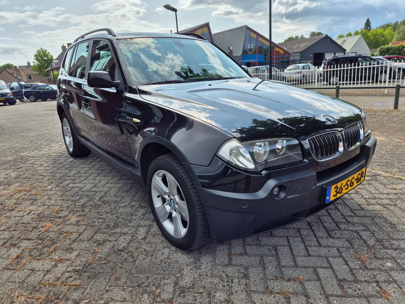 BMW X3 Automaat 6 cil. - Osobní auto: obrázek 2 BMW X3 Automaat 6 cil. - Osobní auto: obrázek 2