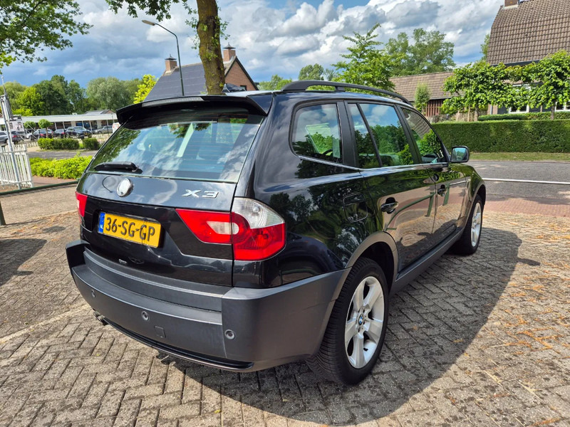 BMW X3 Automaat 6 cil. - Osobní auto: obrázek 3 BMW X3 Automaat 6 cil. - Osobní auto: obrázek 3