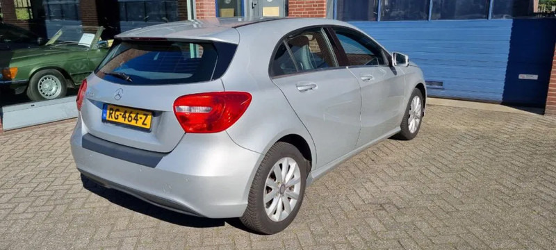 Mercedes-Benz A-Klasse 180 automaat.. 180 automaat - Osobní auto: obrázek 4 Mercedes-Benz A-Klasse 180 automaat.. 180 automaat - Osobní auto: obrázek 4