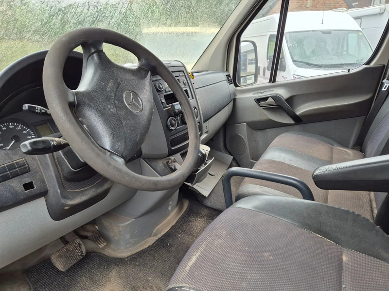 Mercedes-Benz Sprinter 516 autom. motor defect. L2 H2 - Furgon: obrázek 5 Mercedes-Benz Sprinter 516 autom. motor defect. L2 H2 - Furgon: obrázek 5