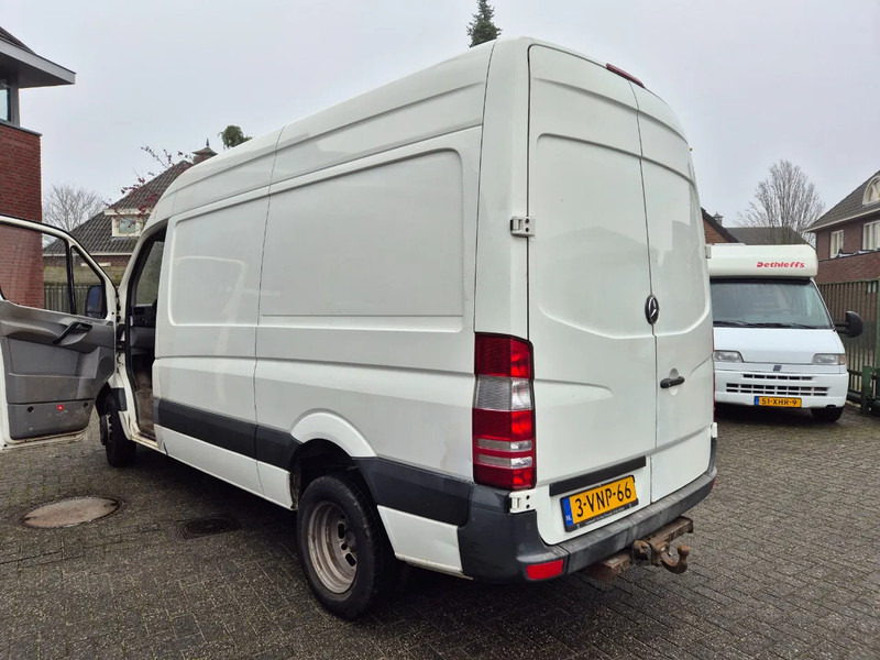 Mercedes-Benz Sprinter 516 autom. motor defect. L2 H2 - Furgon: obrázek 3 Mercedes-Benz Sprinter 516 autom. motor defect. L2 H2 - Furgon: obrázek 3