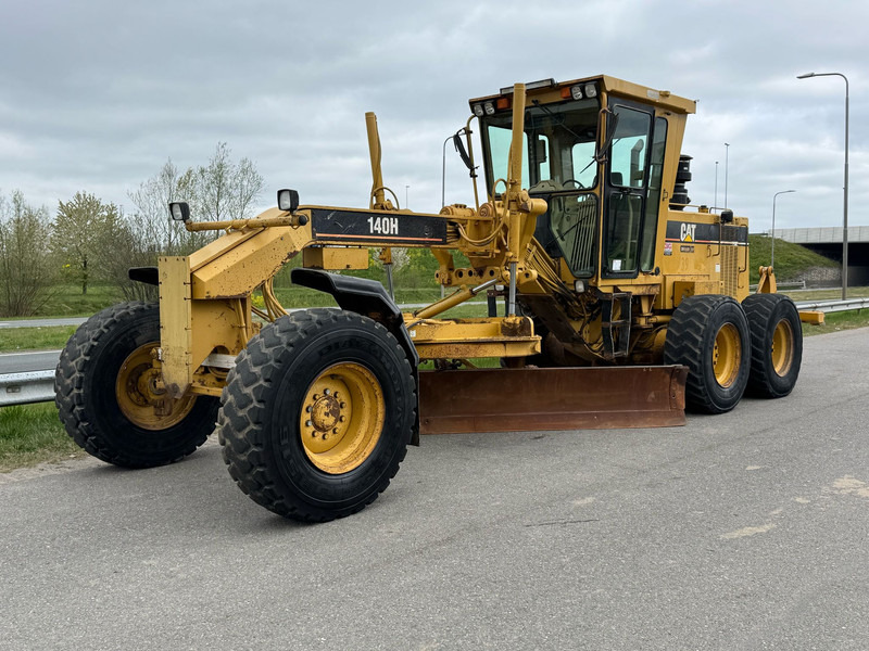 Caterpillar 140H 3306 engine - Grejdr: obrázek 2 Caterpillar 140H 3306 engine - Grejdr: obrázek 2