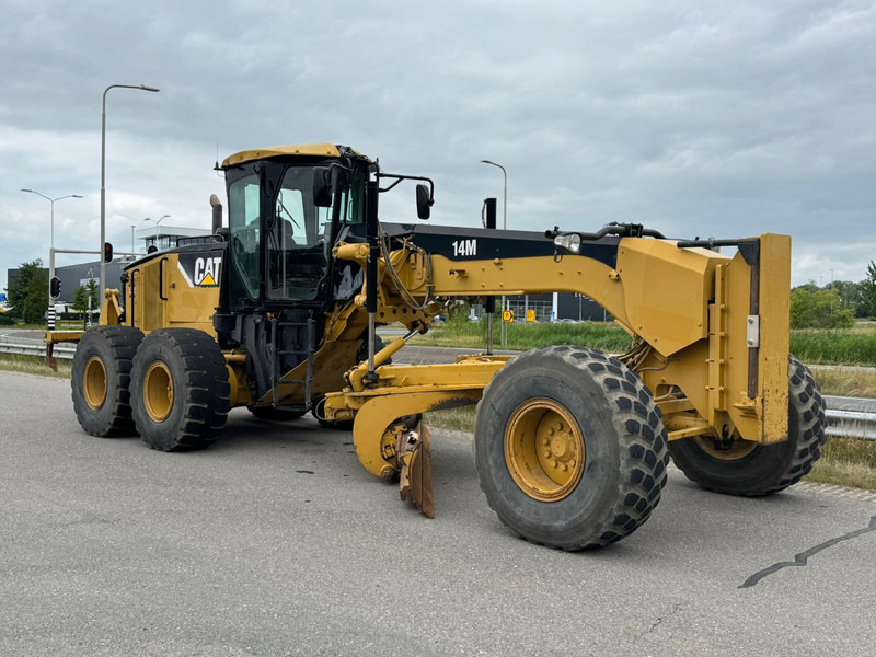 Caterpillar 14M - Grejdr: obrázek 5 Caterpillar 14M - Grejdr: obrázek 5