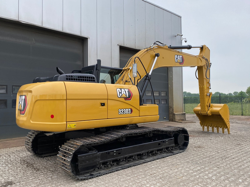 Caterpillar 323D3 - Pásové rýpadlo: obrázek 5 Caterpillar 323D3 - Pásové rýpadlo: obrázek 5
