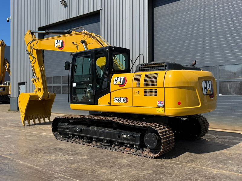 Caterpillar 323D3 - Pásové rýpadlo: obrázek 2 Caterpillar 323D3 - Pásové rýpadlo: obrázek 2