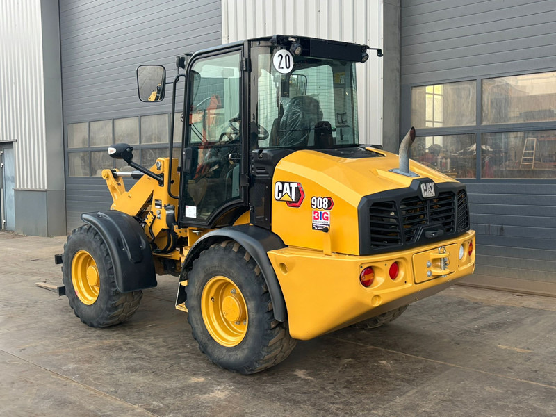 Caterpillar 908 - Kolový nakladač: obrázek 3 Caterpillar 908 - Kolový nakladač: obrázek 3