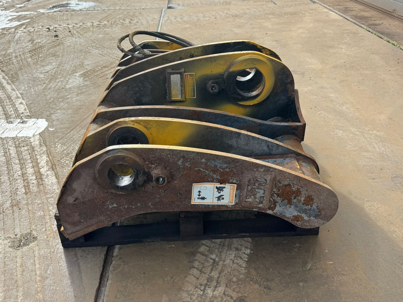 Caterpillar 950k 962 - Rychloupínací: obrázek 4 Caterpillar 950k 962 - Rychloupínací: obrázek 4