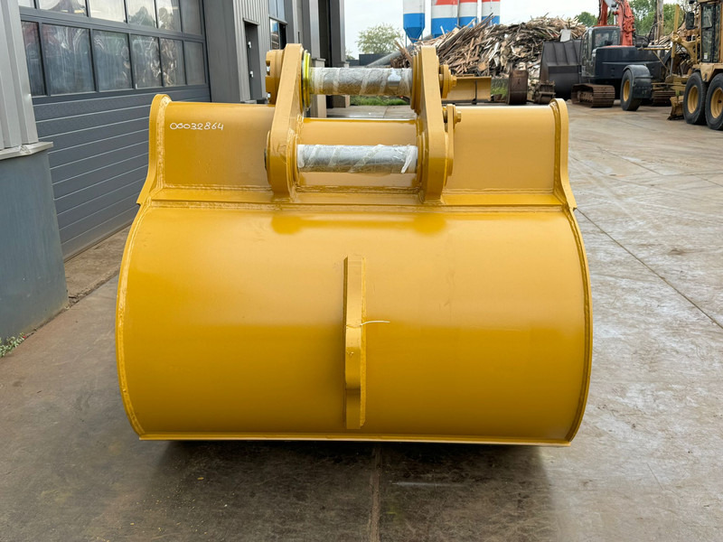 Caterpillar CAT 349 BUCKET TB linkage (66-IN X 2.81-CU M,7 teeth) - Lžíce: obrázek 4 Caterpillar CAT 349 BUCKET TB linkage (66-IN X 2.81-CU M,7 teeth) - Lžíce: obrázek 4