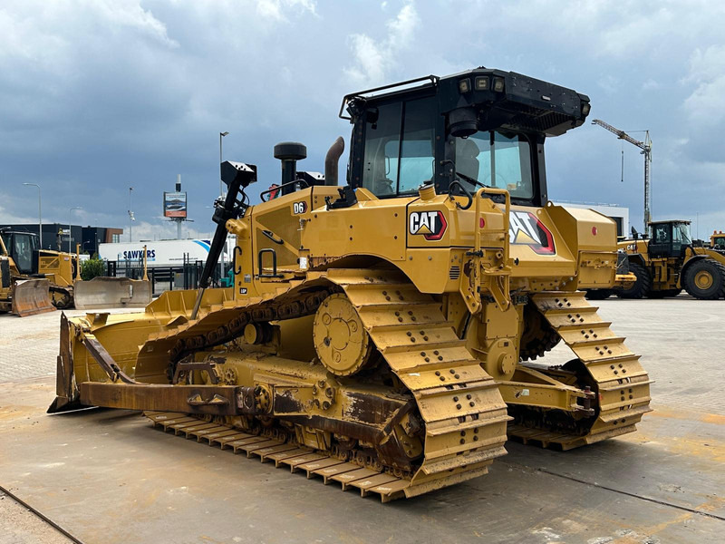 Caterpillar D6 LGP - Buldozer: obrázek 3 Caterpillar D6 LGP - Buldozer: obrázek 3