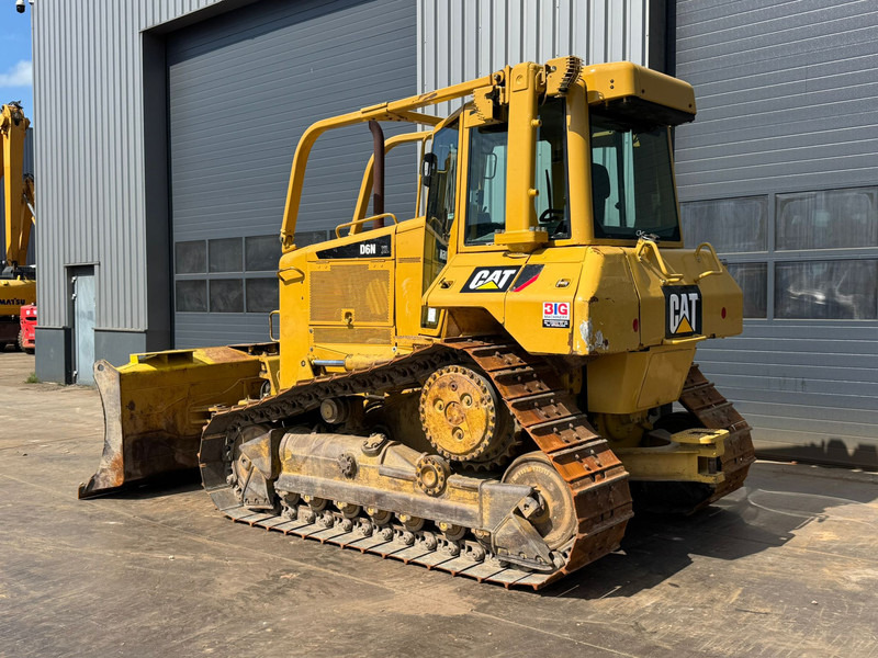 Caterpillar D6N XL - Buldozer: obrázek 3 Caterpillar D6N XL - Buldozer: obrázek 3
