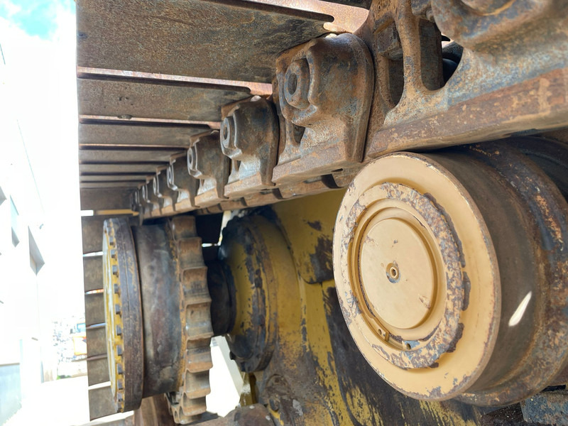 Buldozer Caterpillar D6T XL: obrázek 18