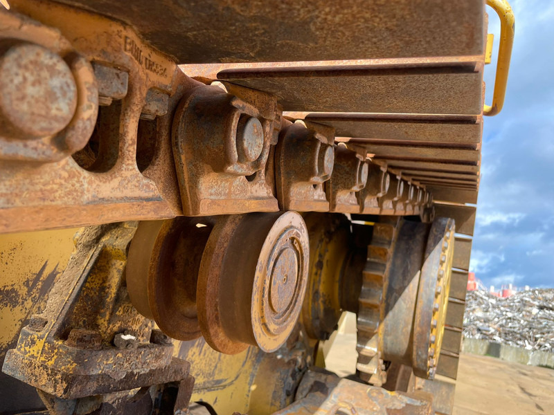Buldozer Caterpillar D6T XL: obrázek 15