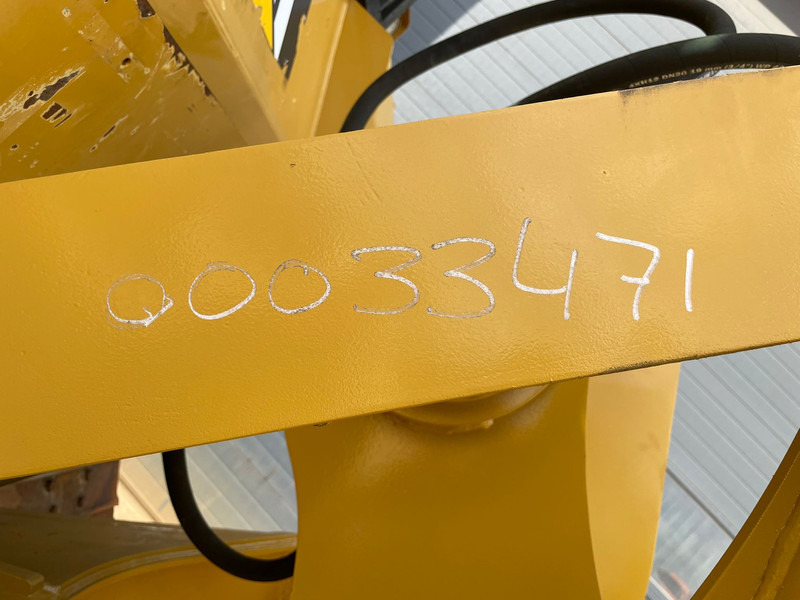 Buldozer Caterpillar D6T XL: obrázek 13