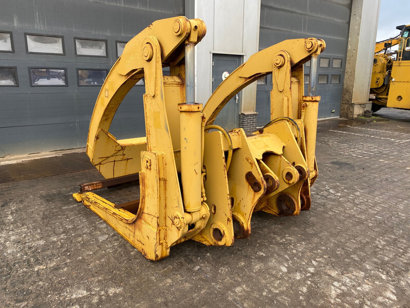 Caterpillar Logging forks Grapple to fit 980G / 980H - Drapák: obrázek 1 Caterpillar Logging forks Grapple to fit 980G / 980H - Drapák: obrázek 1