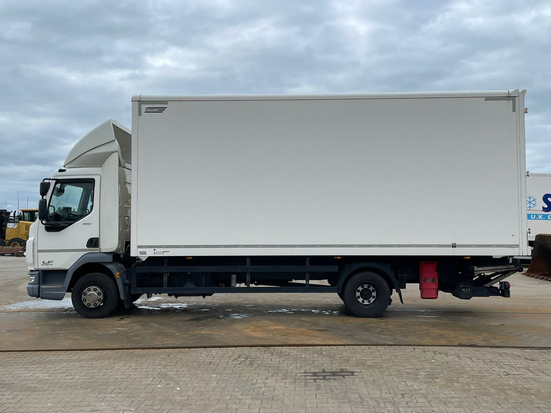 DAF LF 180 FA - Skříňový nákladní auto: obrázek 2 DAF LF 180 FA - Skříňový nákladní auto: obrázek 2