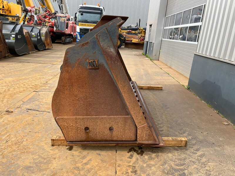 Doosan Bucket DL450 4600 l - Lžíce: obrázek 5 Doosan Bucket DL450 4600 l - Lžíce: obrázek 5