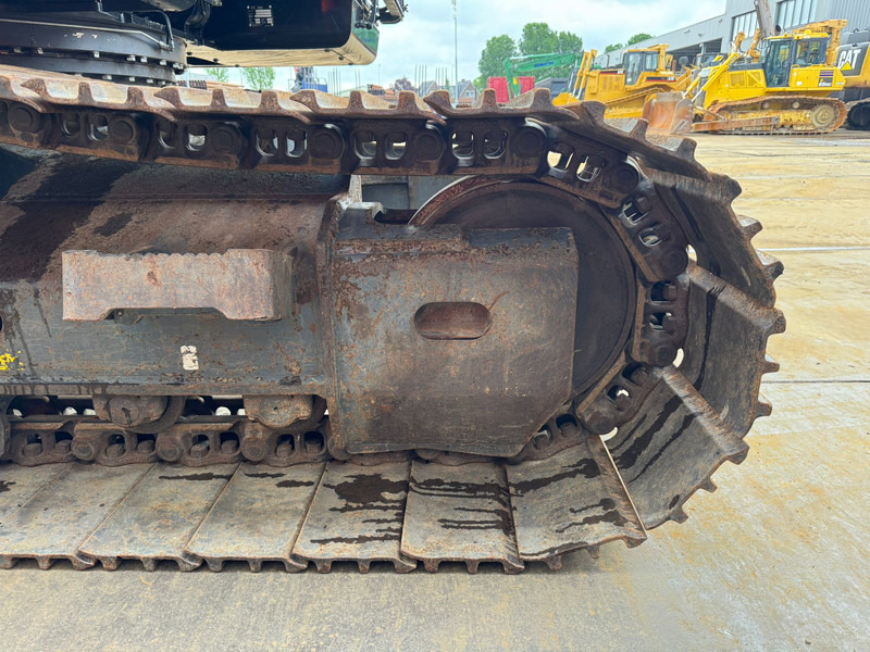 Pásové rýpadlo Doosan DX225LC-5: obrázek 12