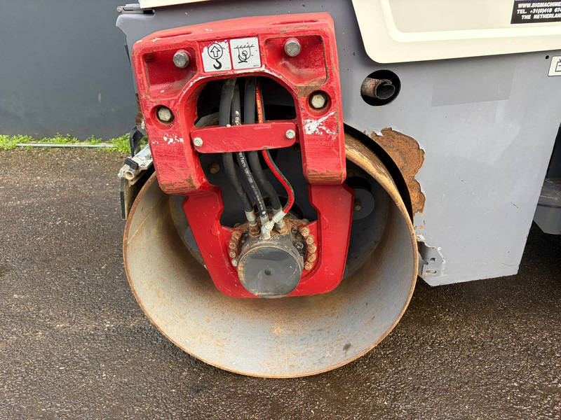 Válec Dynapac CC1200: obrázek 11