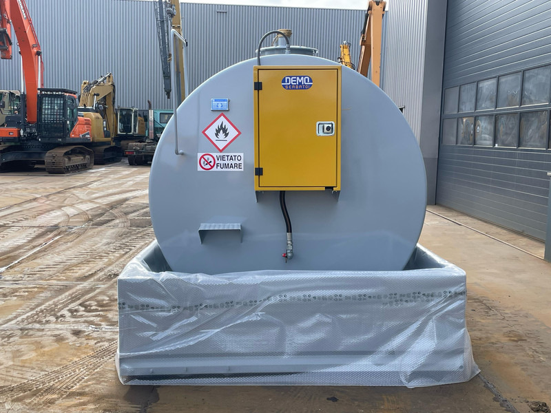 Emiliana Serbatoi TF9/50 9000Ltr - Skladovací nádrž: obrázek 3 Emiliana Serbatoi TF9/50 9000Ltr - Skladovací nádrž: obrázek 3