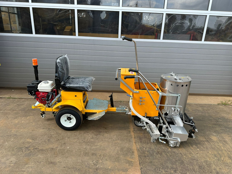 Giga power 860 Road Marking Machine - Technika pro ukládaní asfaltu: obrázek 5 Giga power 860 Road Marking Machine - Technika pro ukládaní asfaltu: obrázek 5