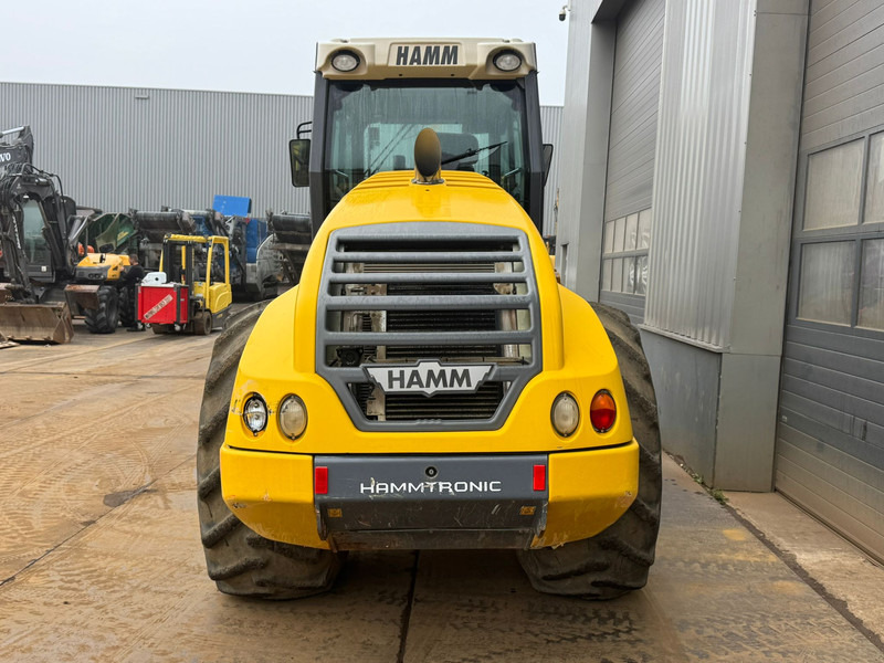 Hamm H13i Padfoot compactor - Válec: obrázek 4 Hamm H13i Padfoot compactor - Válec: obrázek 4