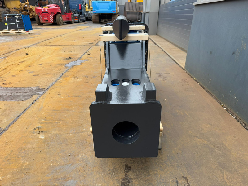 Hammer HS1700 - Hydraulické kladivo: obrázek 4 Hammer HS1700 - Hydraulické kladivo: obrázek 4