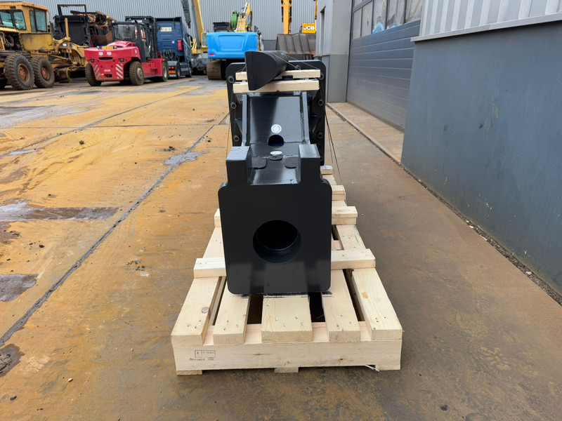 Hammer HS2400 - Hydraulické kladivo: obrázek 5 Hammer HS2400 - Hydraulické kladivo: obrázek 5