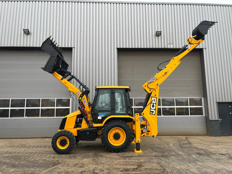 JCB 3DX (3CX) Plus Super 4x4 - A/C - Telescopic boom - Hammerlines - Rýpadlo-nakladač: obrázek 3 JCB 3DX (3CX) Plus Super 4x4 - A/C - Telescopic boom - Hammerlines - Rýpadlo-nakladač: obrázek 3