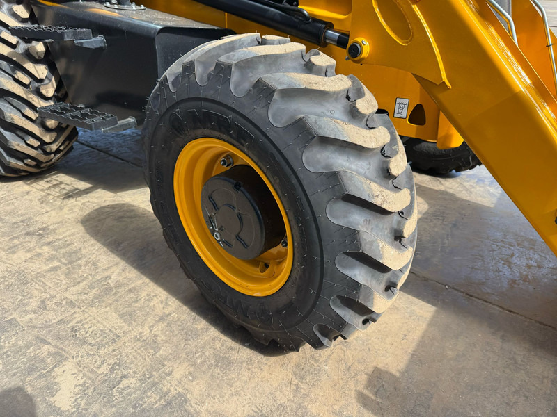 Nový Rýpadlo-nakladač JCB 3DX 4x4 4-1 Bucket, Hammerlines: obrázek 18