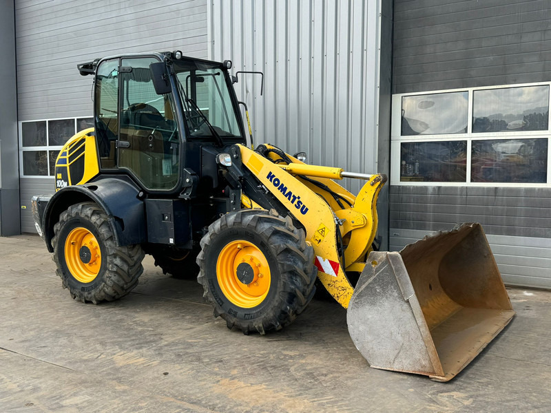 Kolový nakladač Komatsu WA100M-8EO - New Tires: obrázek 6