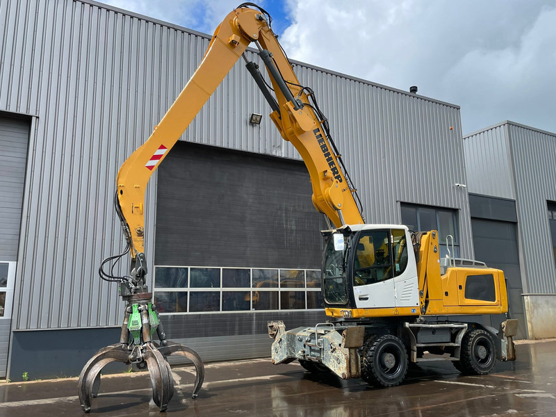 Liebherr LH30 M - Material Handler - Překládkové rypadlo: obrázek 3 Liebherr LH30 M - Material Handler - Překládkové rypadlo: obrázek 3